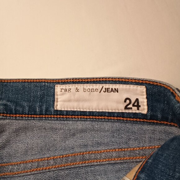 Rag & Bone Jeans Size 24/0 Low Rise Skinny Leg Medium Wash Distressed - Picture 5 of 10